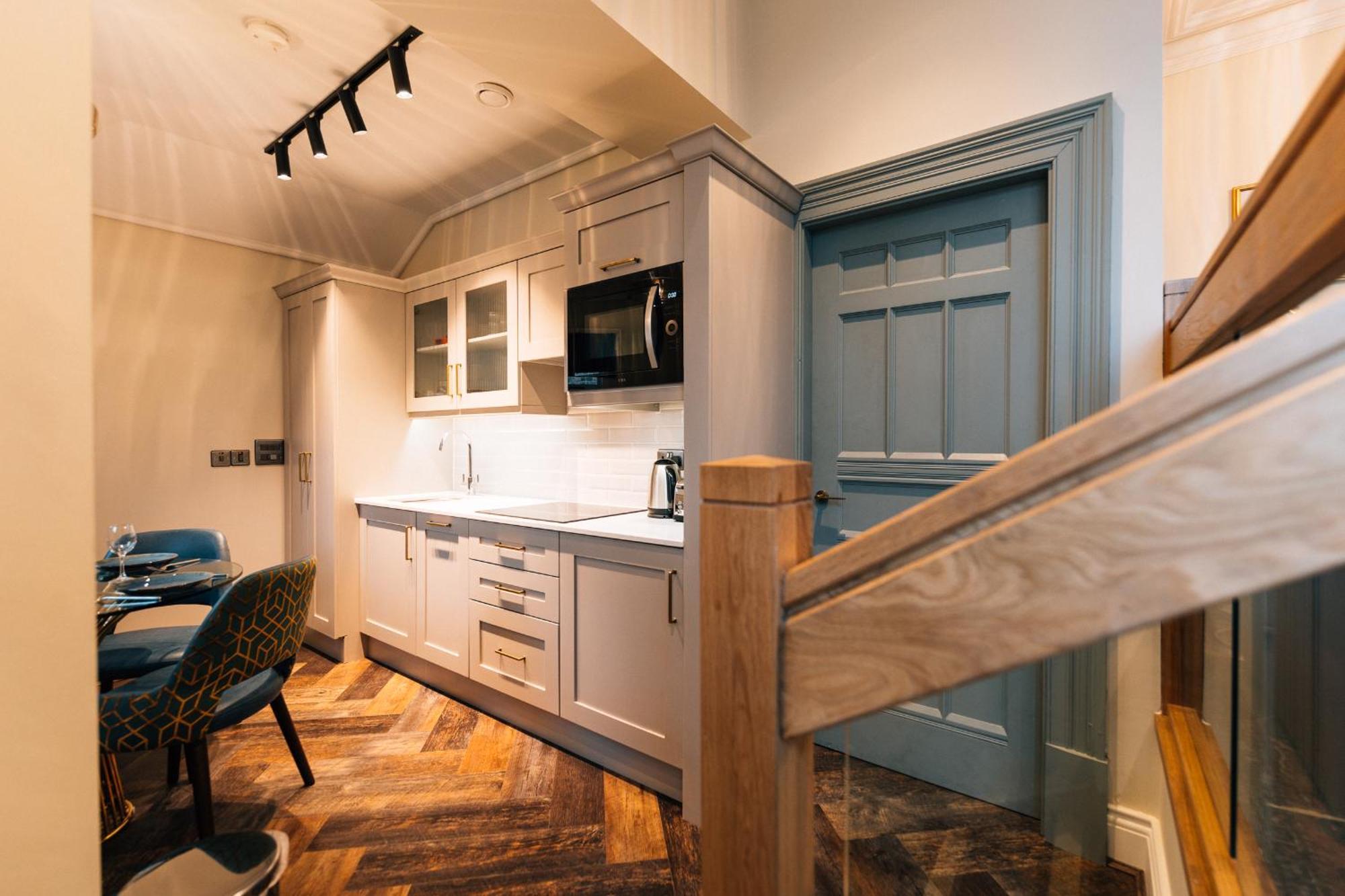 Bank Apartments 포트러시 외부 사진