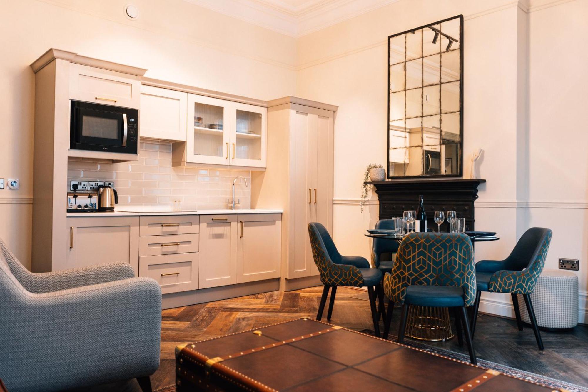 Bank Apartments 포트러시 외부 사진
